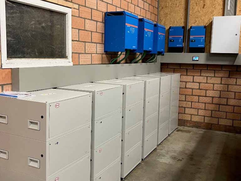 Bedrijfsbatterijen Hoog Vermogen tot 1 MW Bedrijfsbatterijen Hoog Vermogen tot 1 MW