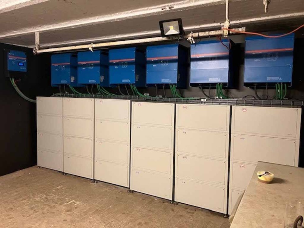 Bedrijfsbatterijen Hoog Vermogen tot 1 MW Bedrijfsbatterijen Hoog Vermogen tot 1 MW